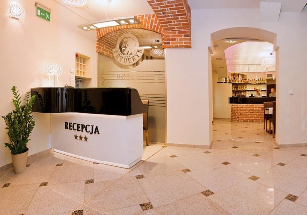 Hotel Fryderyk Ниса Екстериор снимка