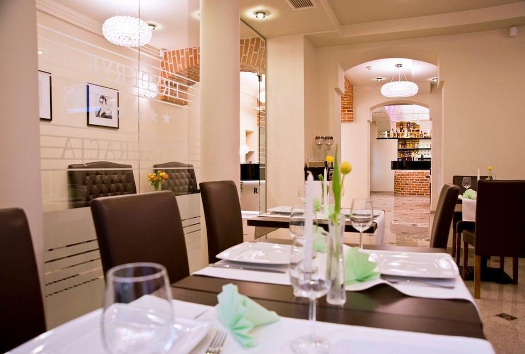 Hotel Fryderyk Ниса Екстериор снимка