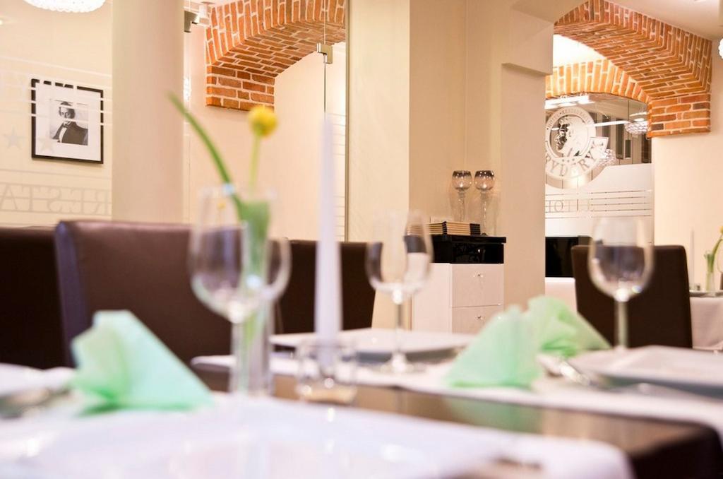 Hotel Fryderyk Ниса Екстериор снимка