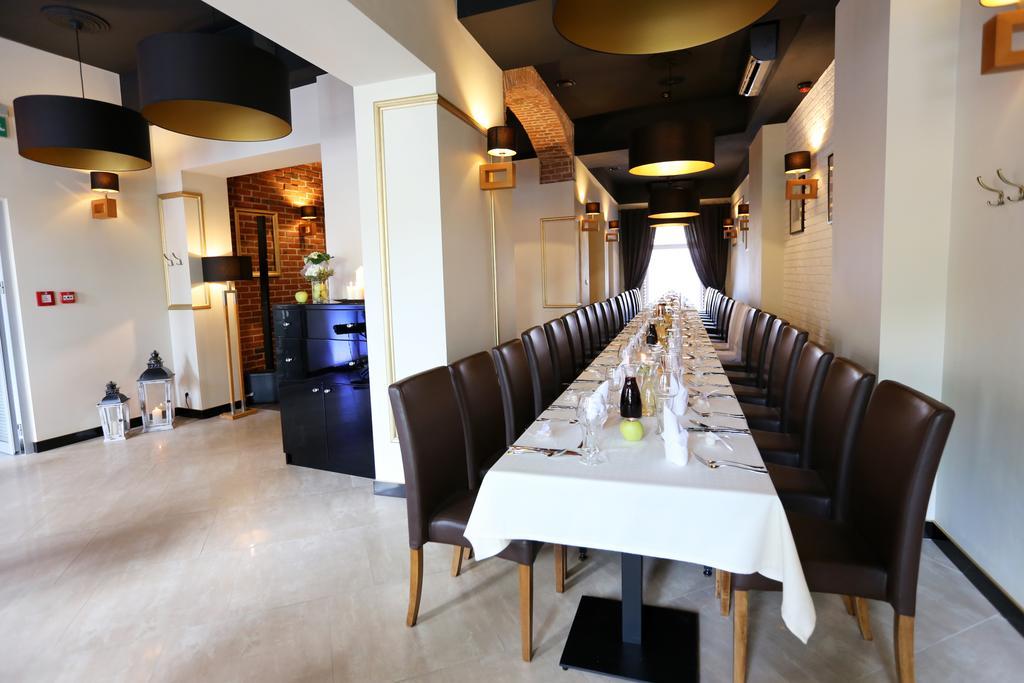 Hotel Fryderyk Ниса Екстериор снимка